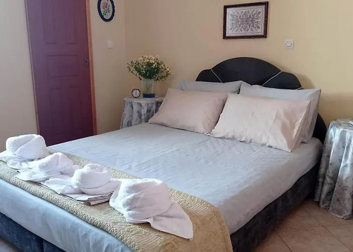 Hampilou Country House